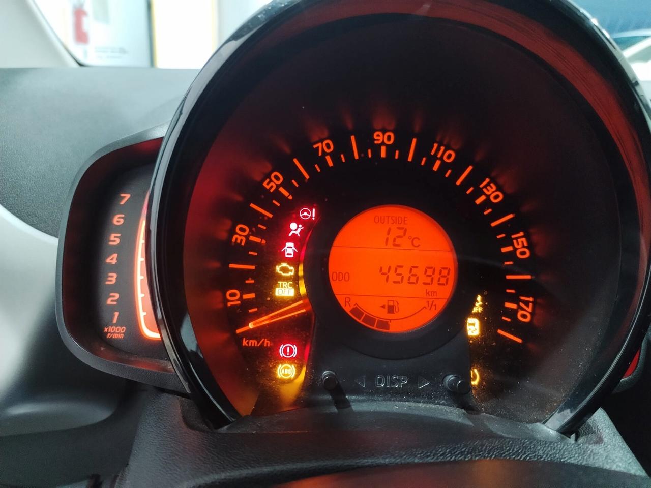 Peugeot 108 VTi 68 5 porte Allure