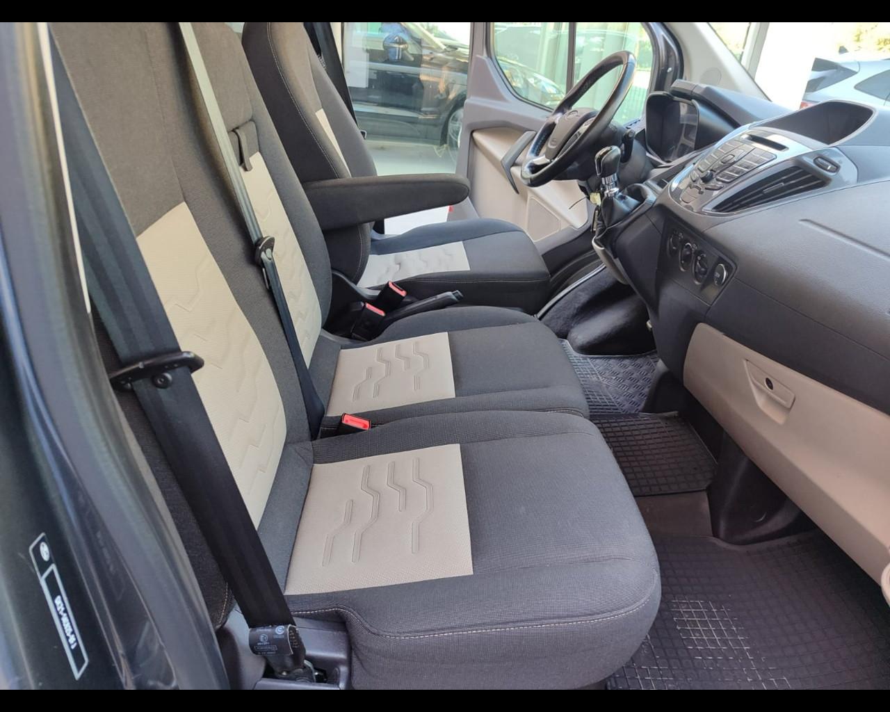 FORD Tourneo Custom 310 2.0 TDCi 130CV PC T