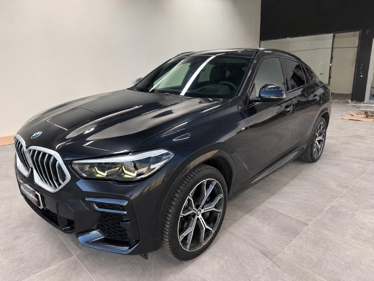 BMW X6 30d 286 CV MSPORT IVA ESPOSTA
