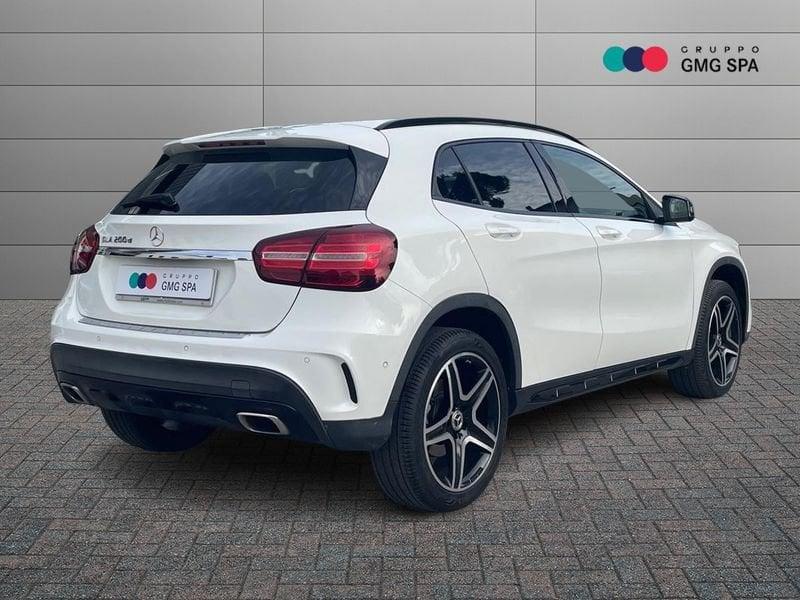 Mercedes-Benz GLA 200 d Premium auto
