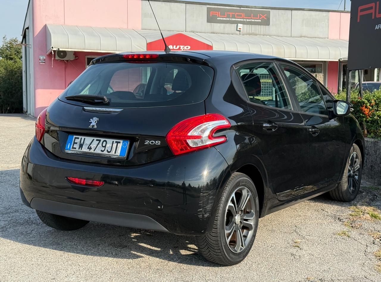 Peugeot 208 1.4 HDi 68 CV 5 porte Allure 2014