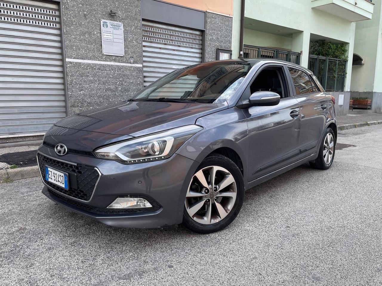 Hyundai i20Restayling 1.1Diesel5 porte 90milaKM IperFull