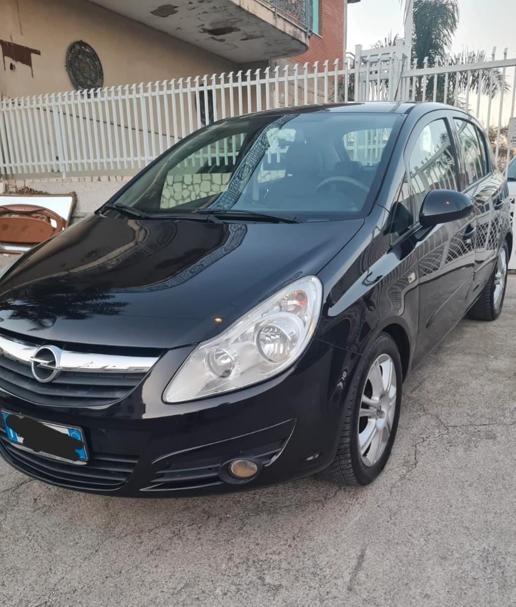 Opel Corsa 1.2 5 porte Enjoy