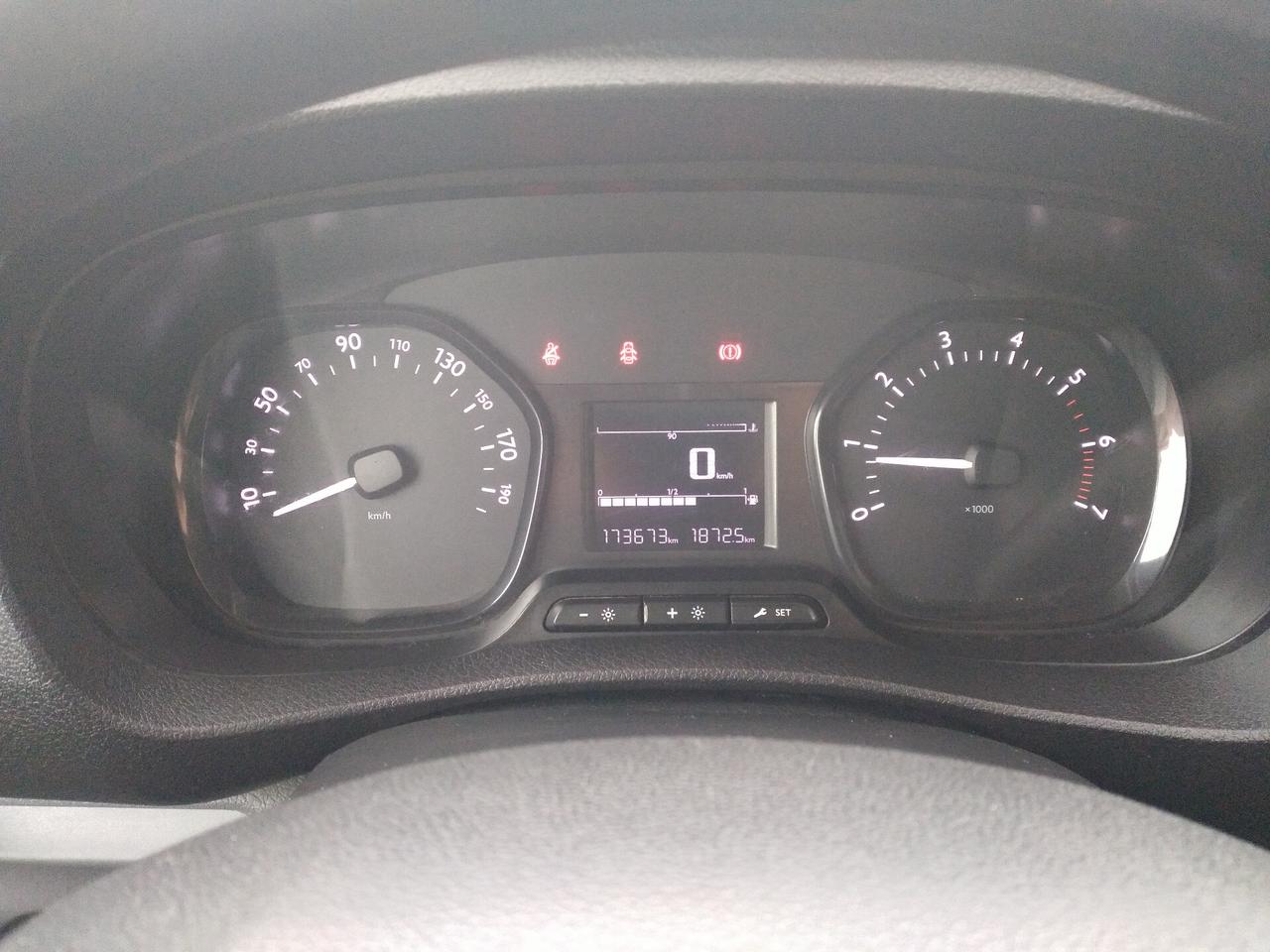 Peugeot Expert BlueHDi 100