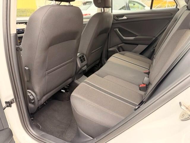 Volkswagen T-Roc 2.0 tdi 150 cv Business Dsg - Fari Full Led