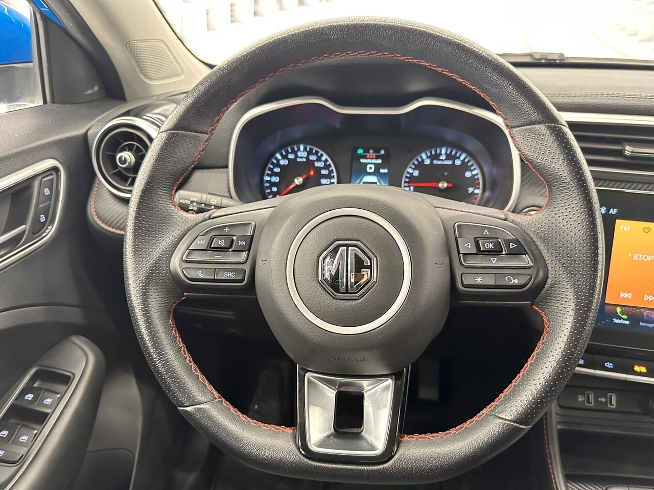 Mg ZS 1.0 111CV-AUTOMATICA-KM CERTIFICATI-PERMUTE