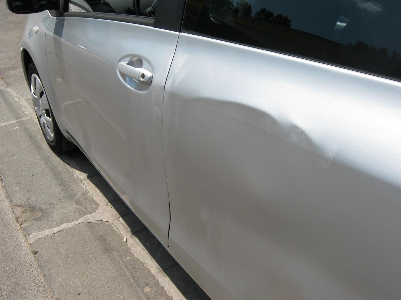 Toyota Yaris 1.0 3 porte