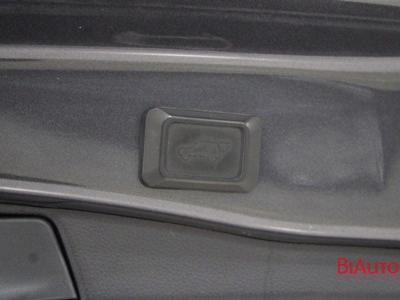 Toyota RAV4 RAV4 2.5 HV (218CV) E-CVT 2WD Style