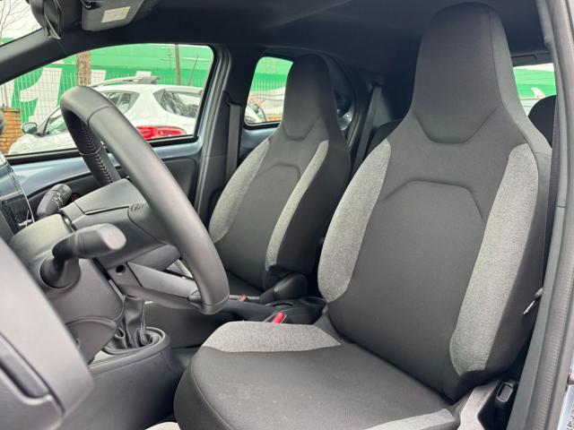 TOYOTA Aygo X 1.0cc 72cv BRAKE ASSIST TELECAM ANDROID/CARPLAY