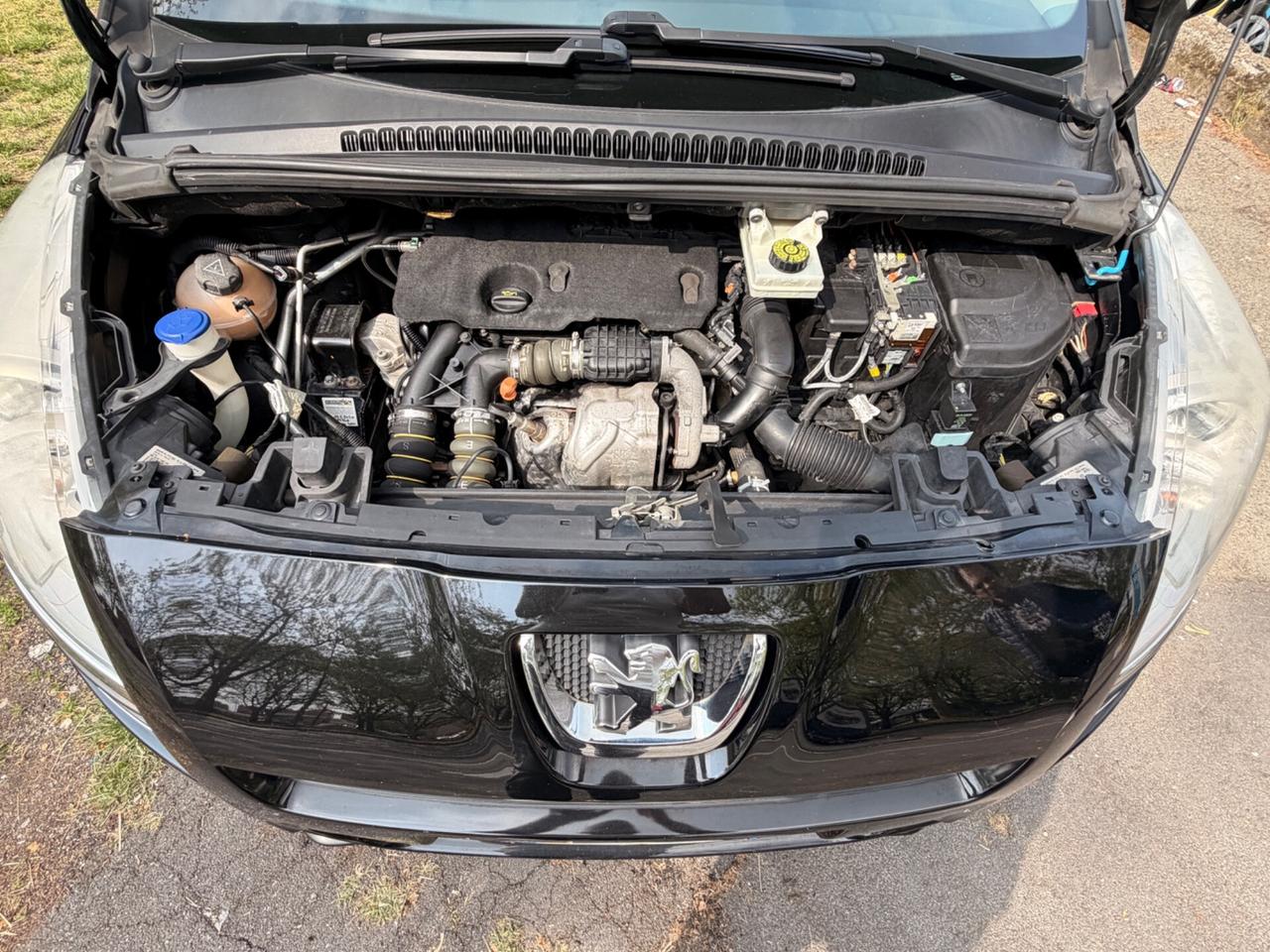 Peugeot 5008 1.6 HDi 112CV 7 Posti 2012