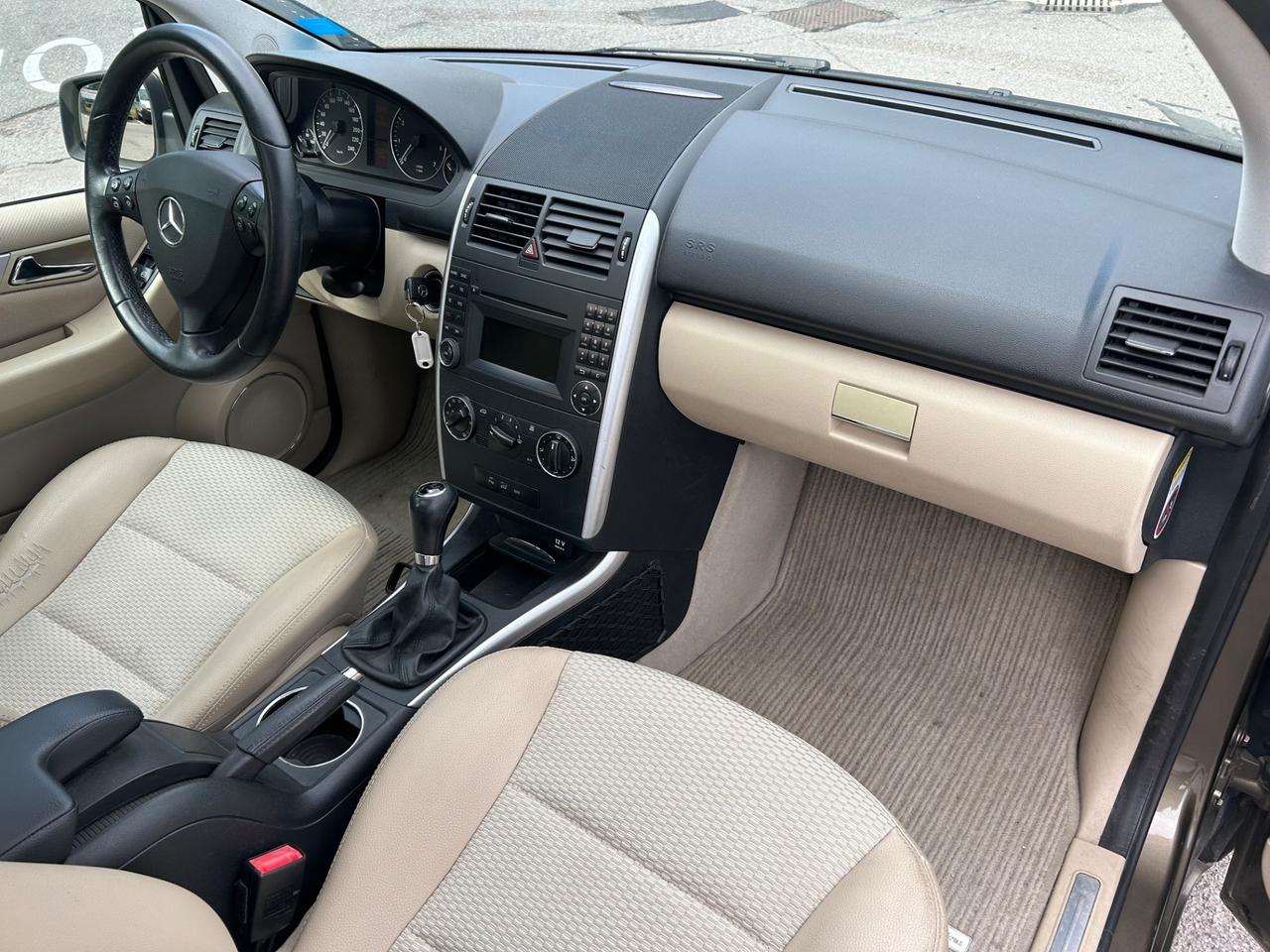 Mercedes-benz A 150 A 150 BlueEFFICIENCY Avantgarde*Neo patentati *