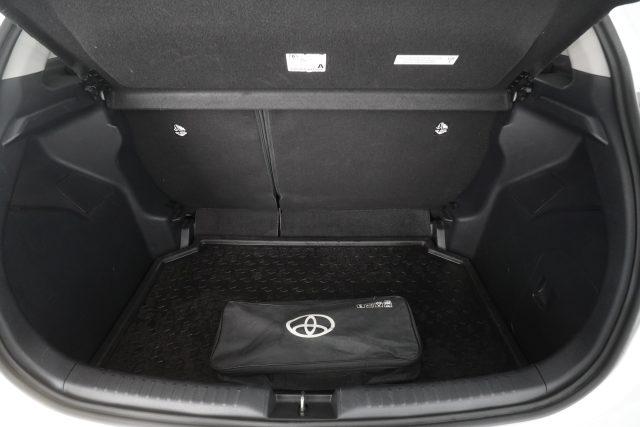 TOYOTA Yaris Yaris 1.0 5 porte Active