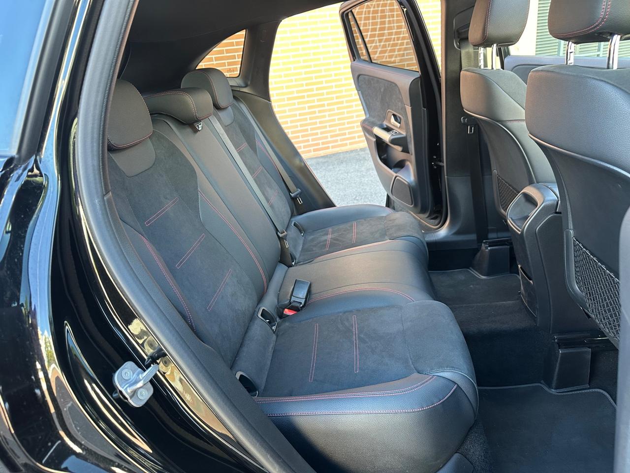 Mercedes-benz GLA 200 d Automatic AMG Line Premium Plus