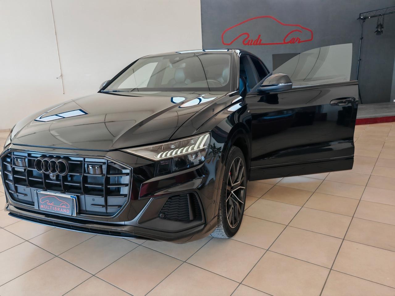 Audi Q8 50 TDI 286 CV quattro tiptronic Sport