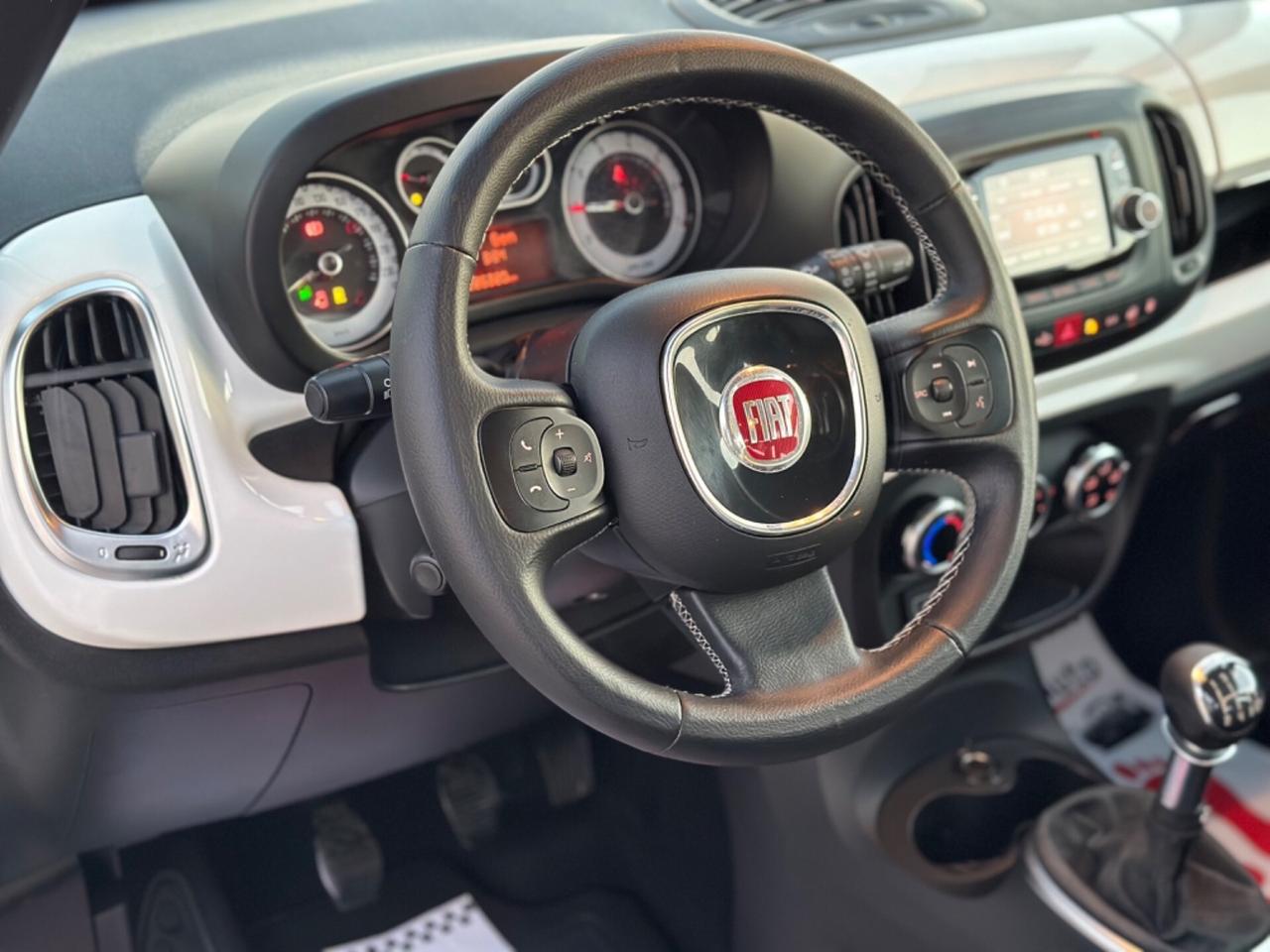 Fiat 500L 2015 0.9 TwinAir Turbo Natural Power Pop