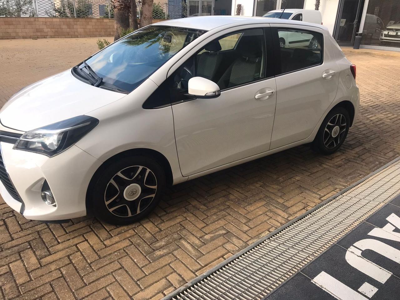 Toyota Yaris 1.4 D-4D 5 porte Lounge