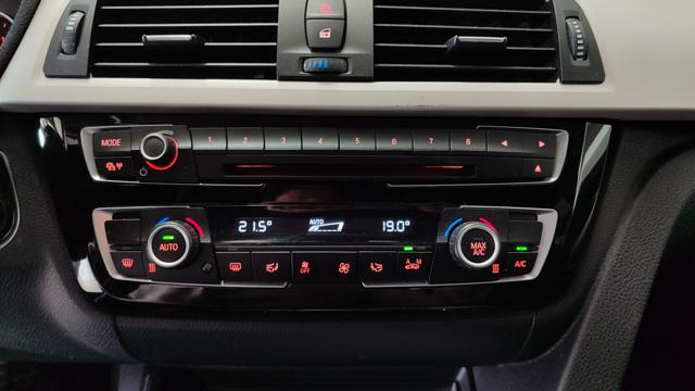 BMW 320 d XDrive Touring Business Advantage