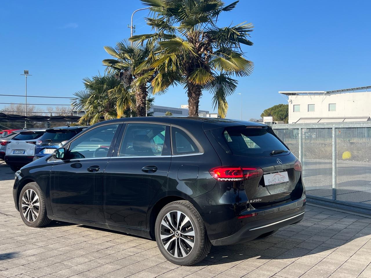 Mercedes-benz A 250 e hybrid EQ Business Extra