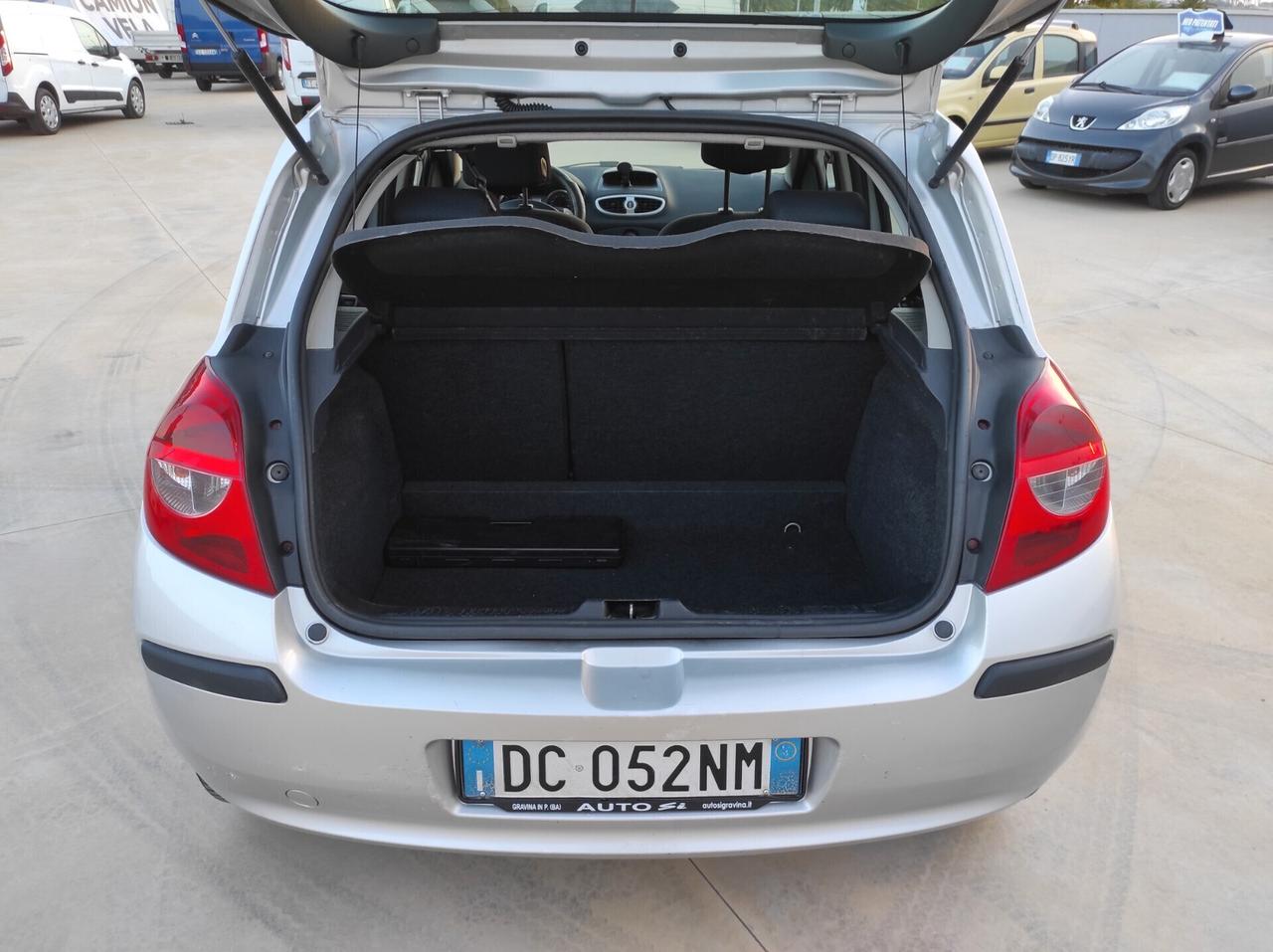Renault Clio 1.5 dCi - 85cv NEOPATENTATI