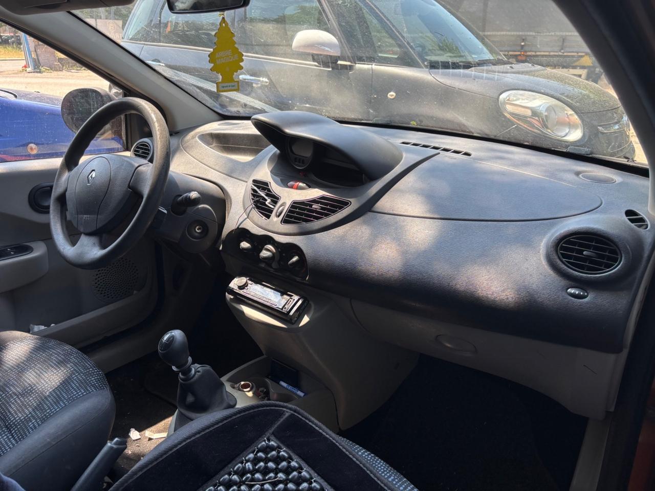Renault Twingo 1.2 16V
