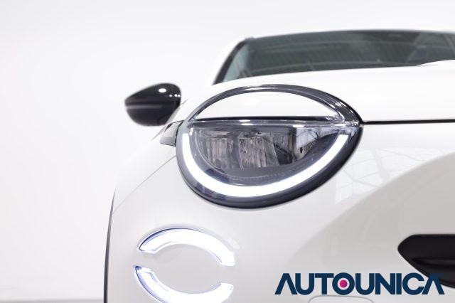 FIAT 600 HYBRID 110 CV DCT MHEV LA PRIMA AUTOMATICA