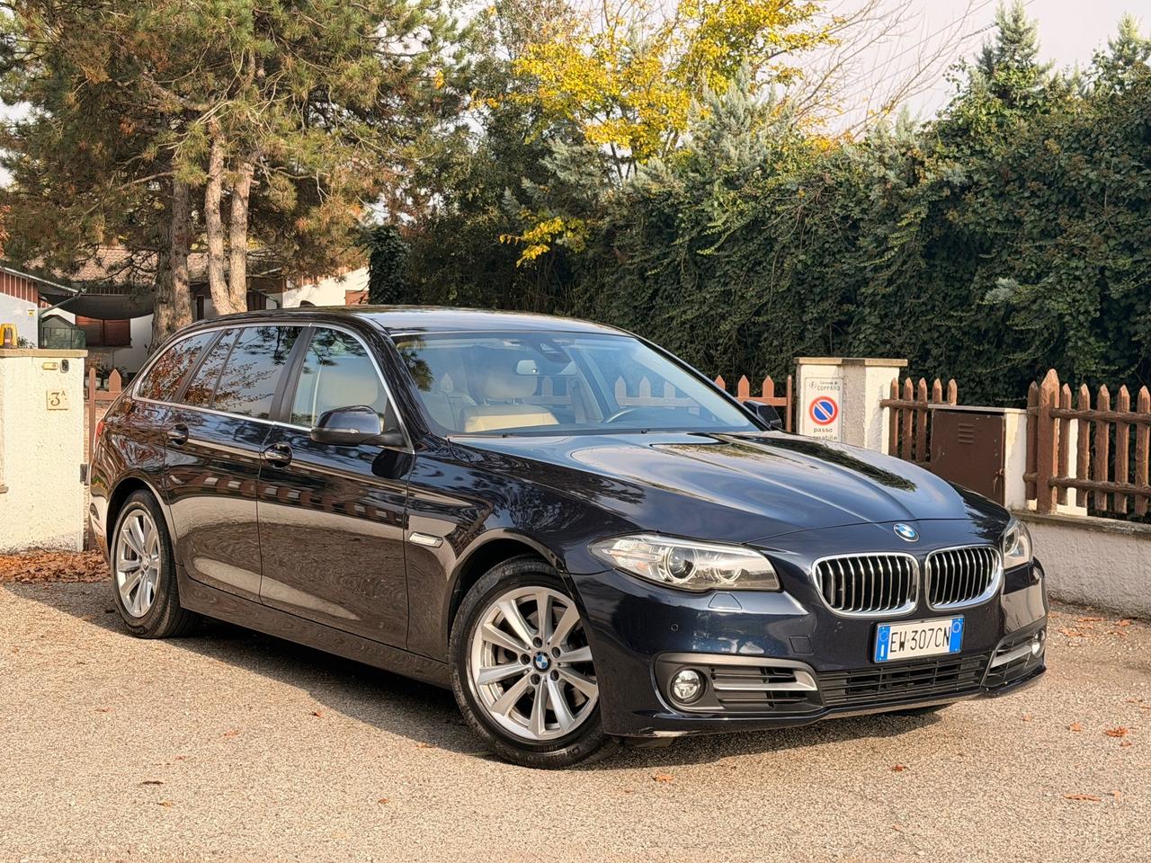 Bmw 520d Touring Business aut.8M euro6