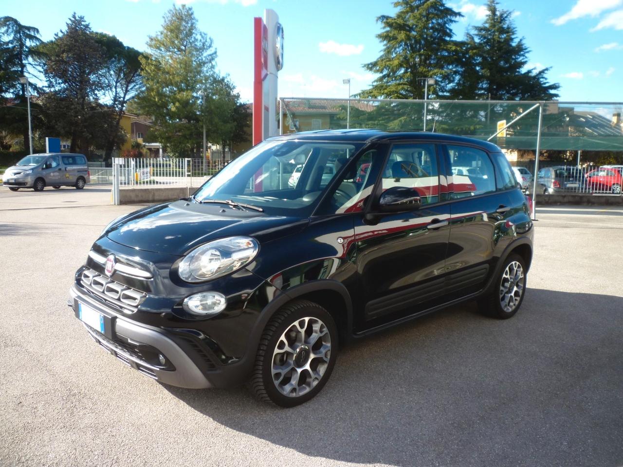 FIAT 500L 1.3 Multijet 95 CV Dualogic Cross NERO 2020