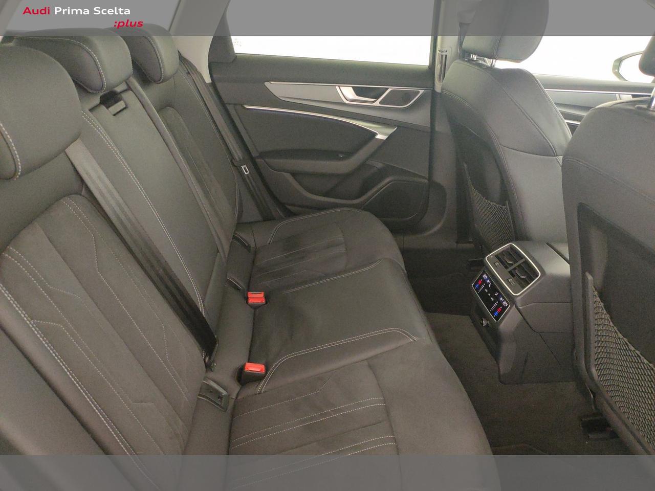 40 2.0 TDI Business Advanced quattro S tronic