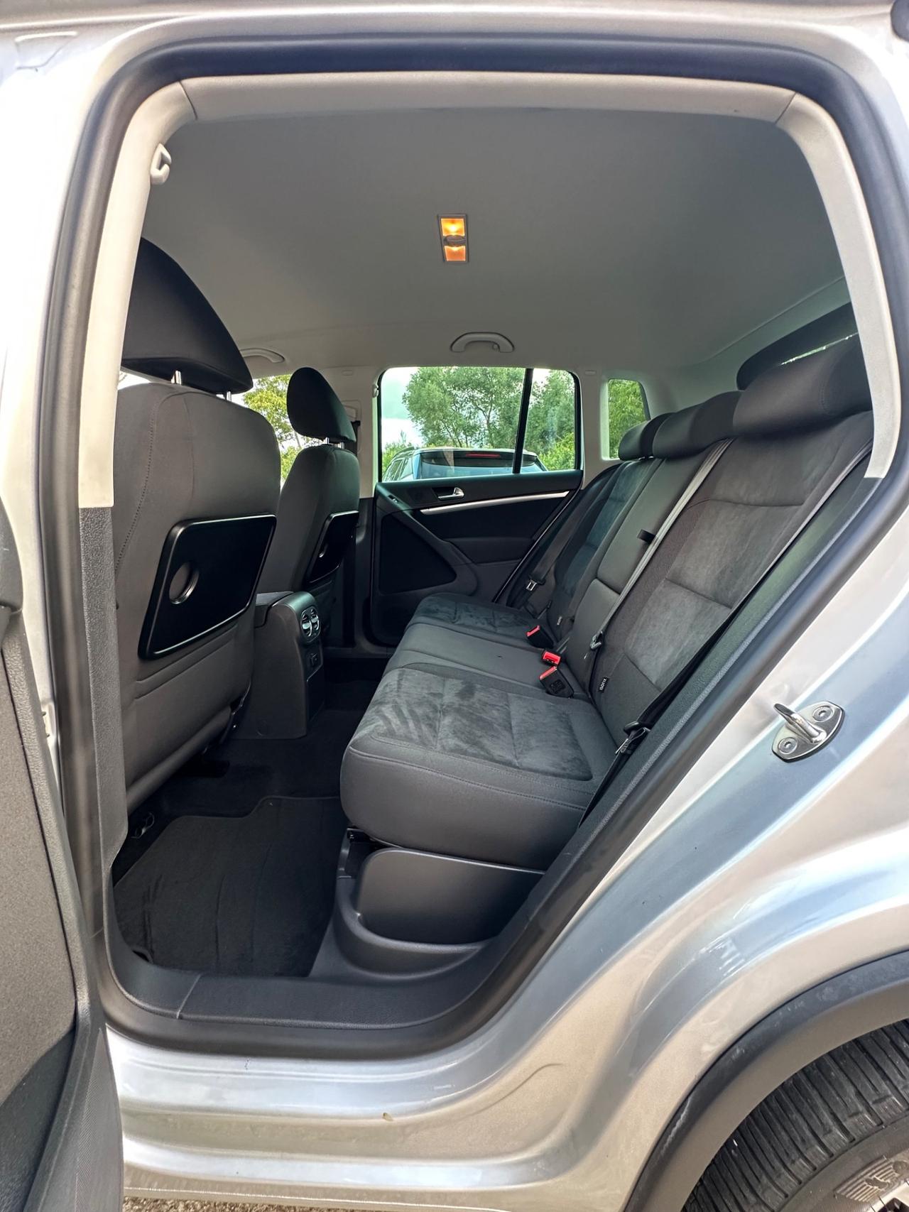 Volkswagen Tiguan 2.0 TDI 140 CV 4MOTION Sport & Style