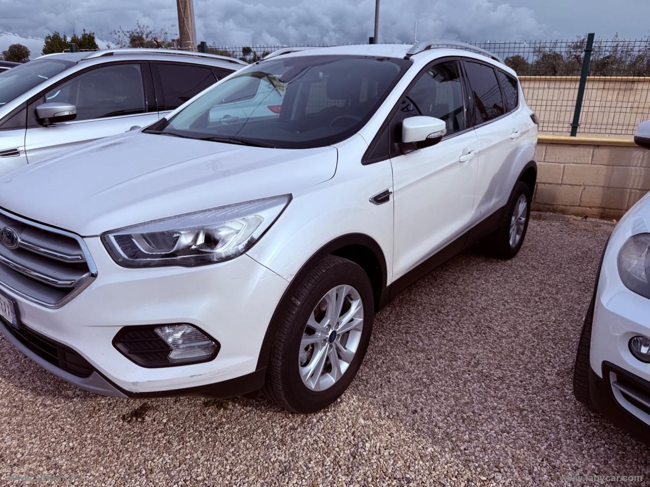 FORD Kuga 2.0 TDCI 150 CV S&S 2WD Titanium