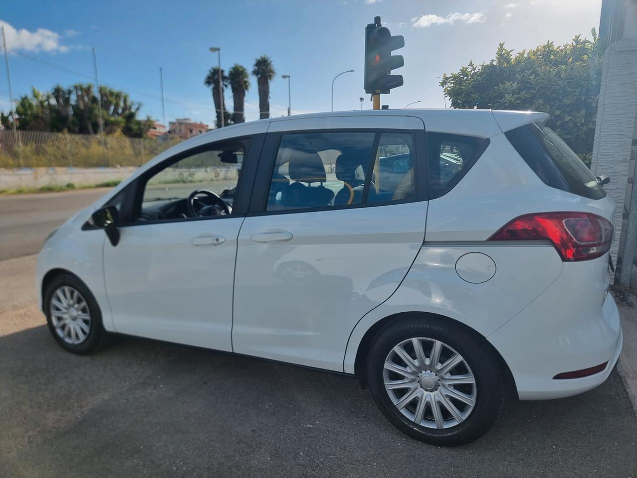 Ford B-Max 1.4 90 CV GPL Business