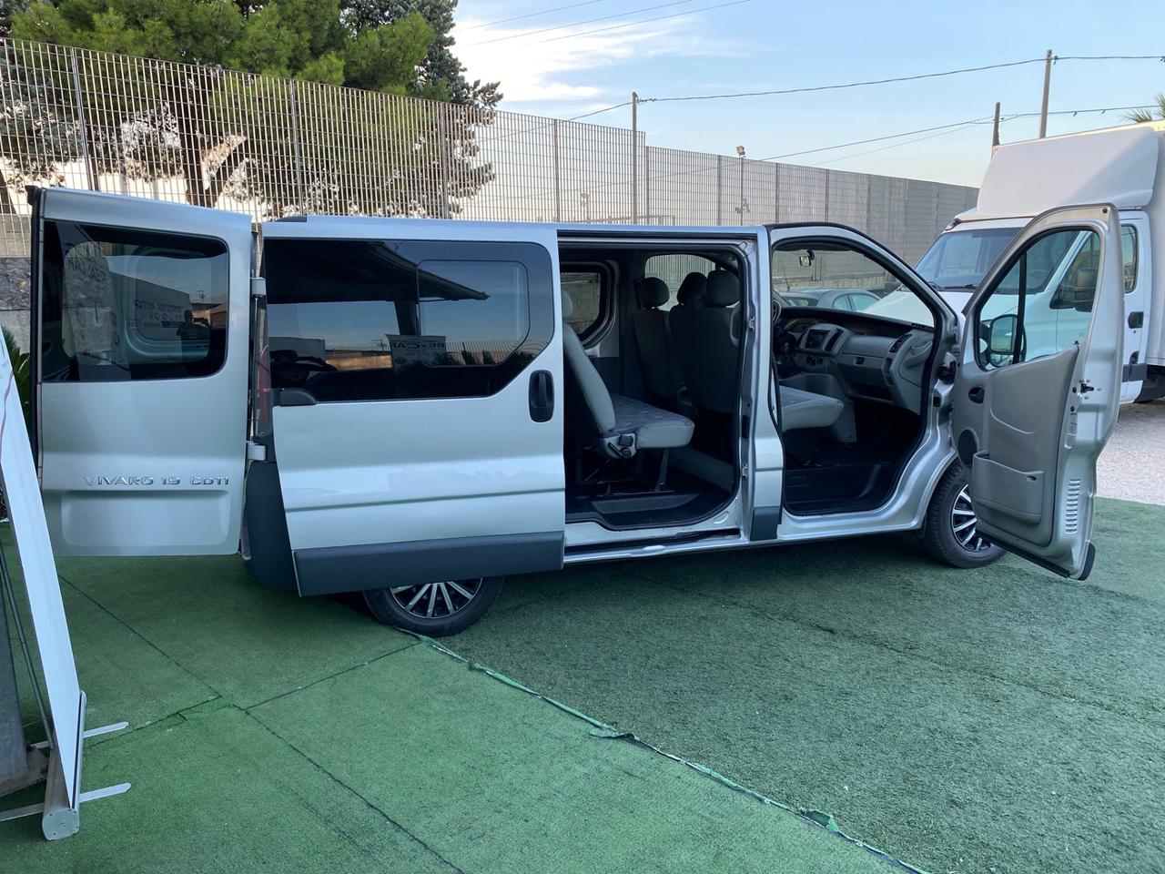 Opel Vivaro 1.9 Diesel Clima Veicolo 9 Posti