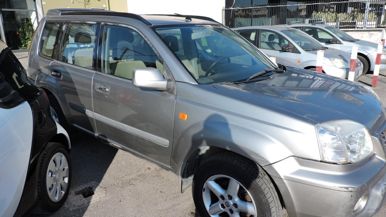 Nissan X-Trail 2.2 TD Di Elegance