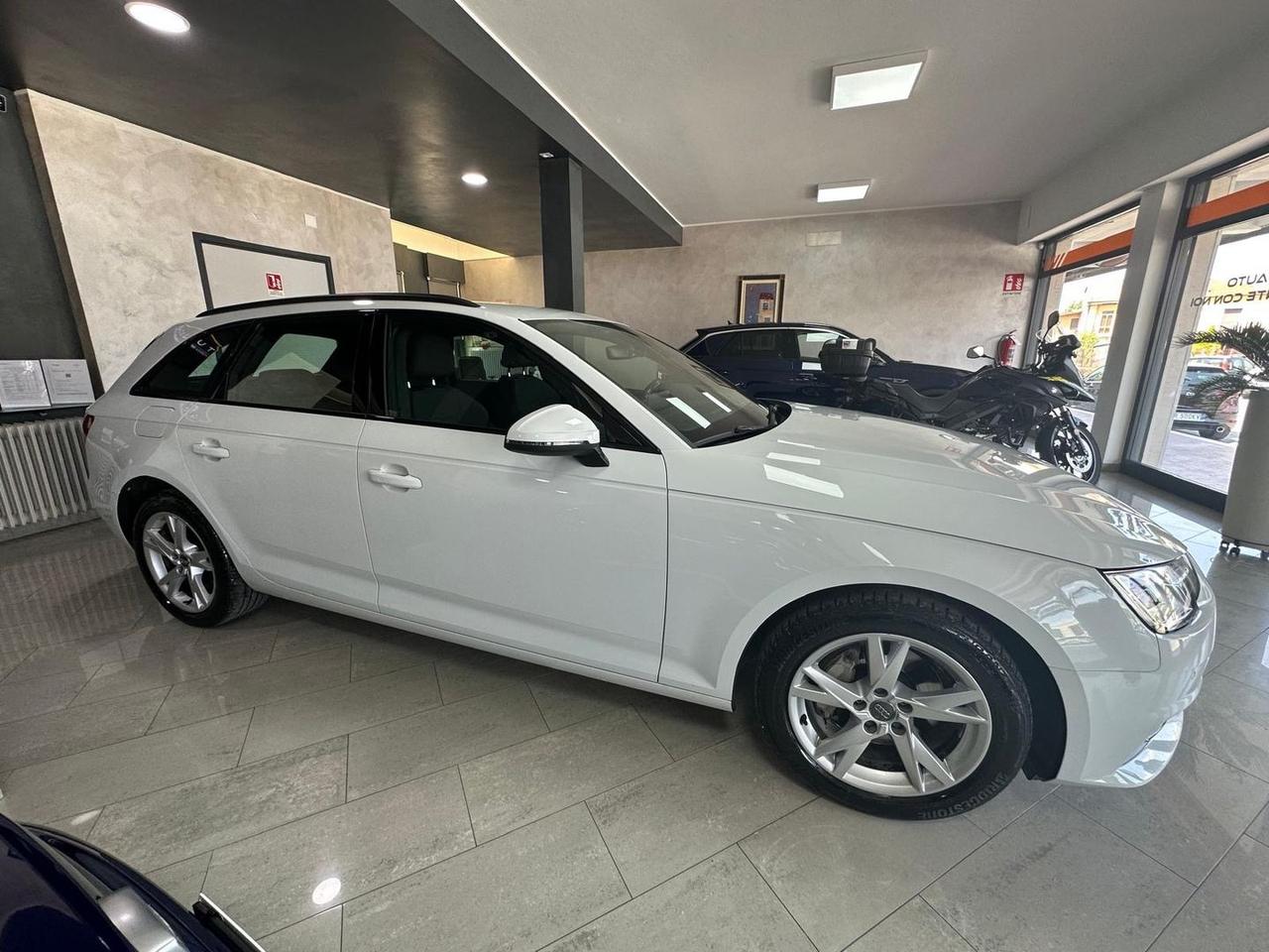 Audi A4 Business Sport 2.0 40 TDI