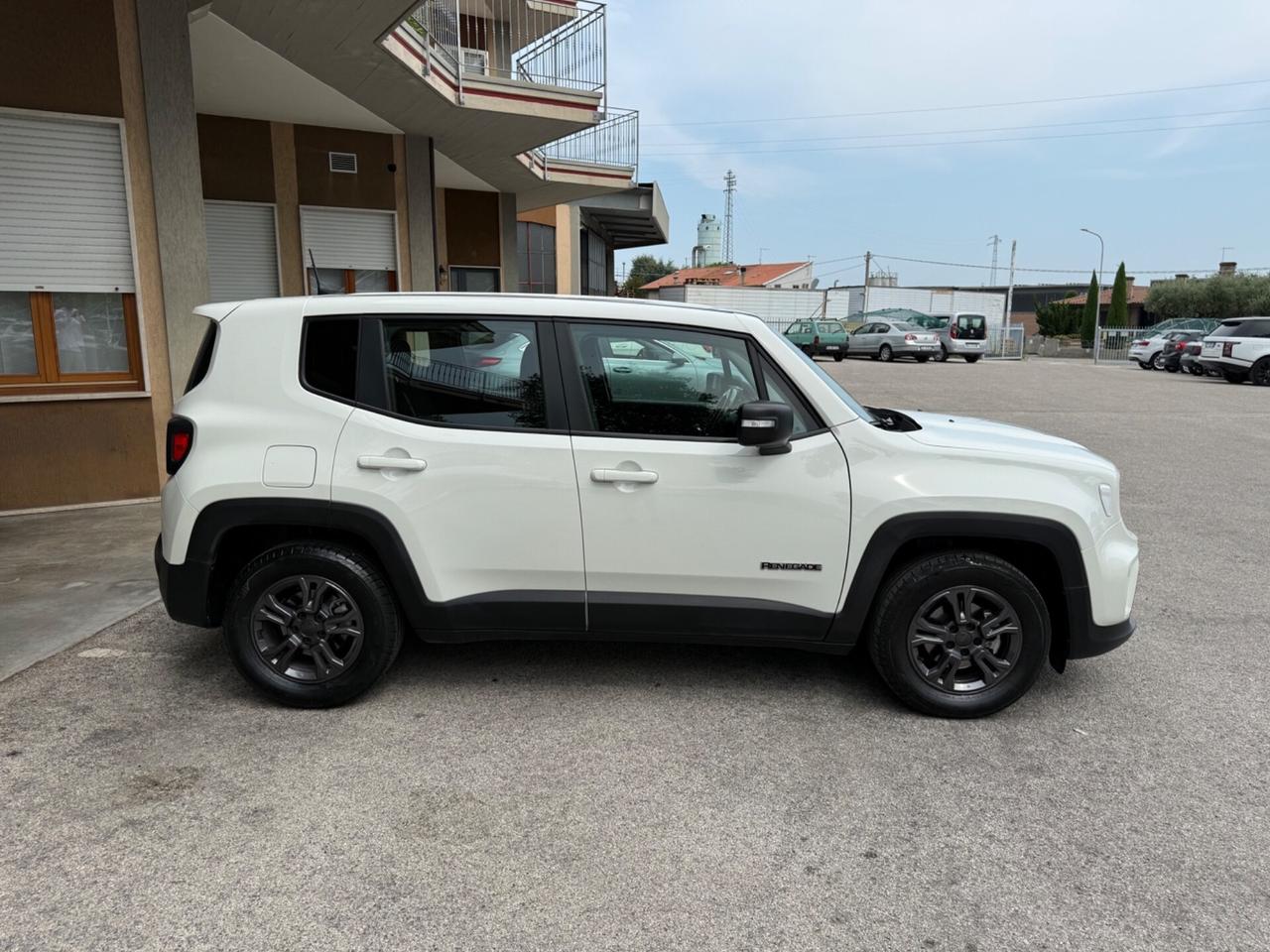 Jeep Renegade 1.0 Benzina 120 CV - Neopatentati