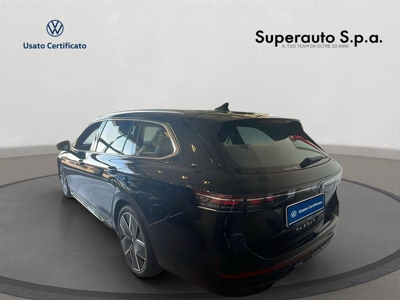 Volkswagen Passat 2.0 TDI 150 CV SCR EVO DSG R-Line