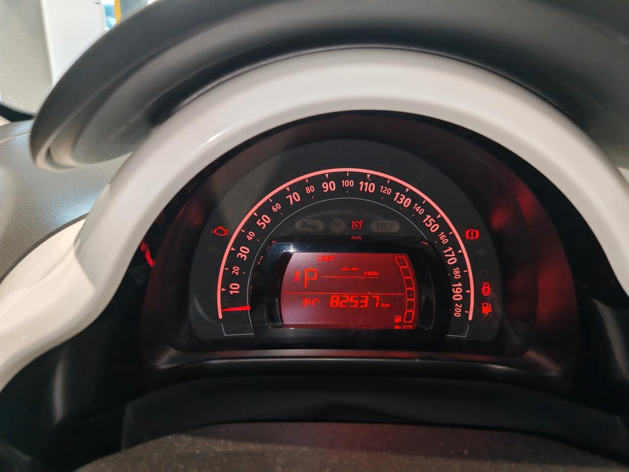 Renault Twingo TCe 90 CV EDC Lovely