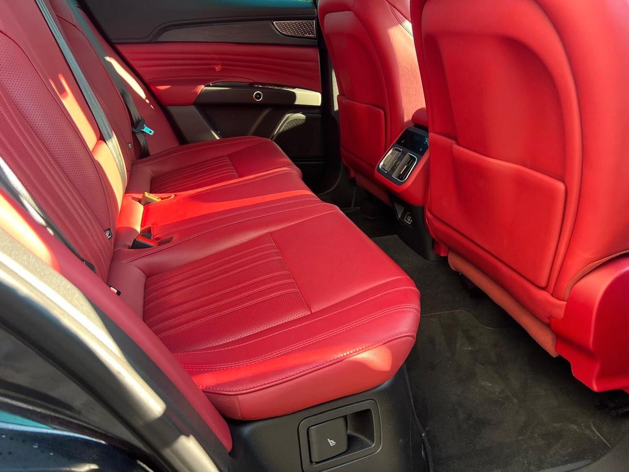 MASERATI GRECALE MHEV 330cv AWD MODENA