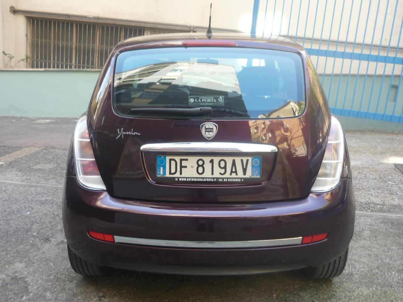 Lancia Ypsilon 1.2 Oro Giallo