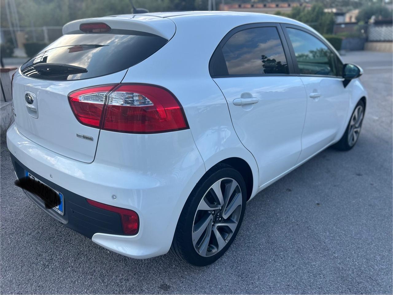 Kia Rio 1.4 CRDi 5p. Cool
