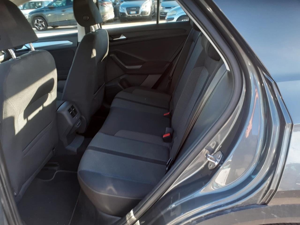 Volkswagen T-Roc 2.0 TDI SCR R-Line - 2022