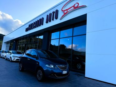 Lancia Ypsilon 1.0 FireFly 5 porte S&S Hybrid Gold Plus