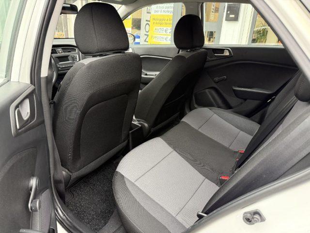 HYUNDAI i20 1.2 84 CV 5 porte Prime COME NUOVA