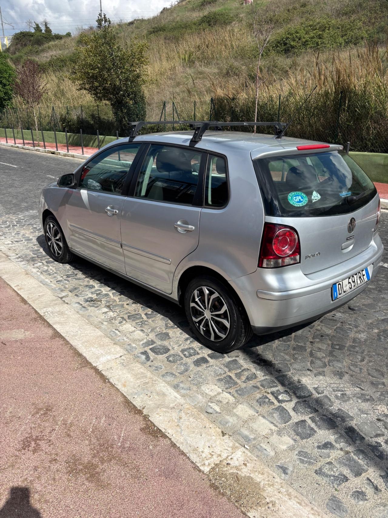 Volkswagen Polo 1.4/80CV 16V 5p. Comfort. BiFuel G