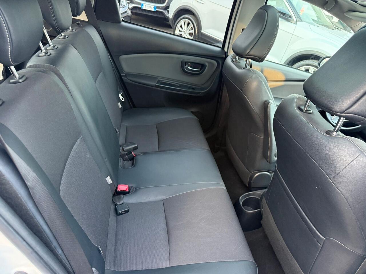 Toyota Yaris 1.5 Hybrid 5p - Batteria nuova garantita - Full opt