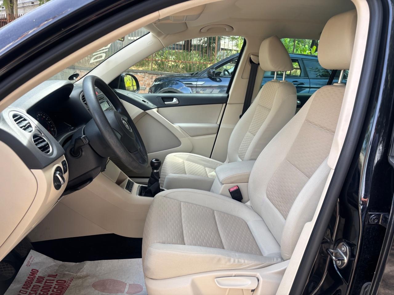Volkswagen Tiguan 2.0 TDI DPF 4MOTION Sport & Style