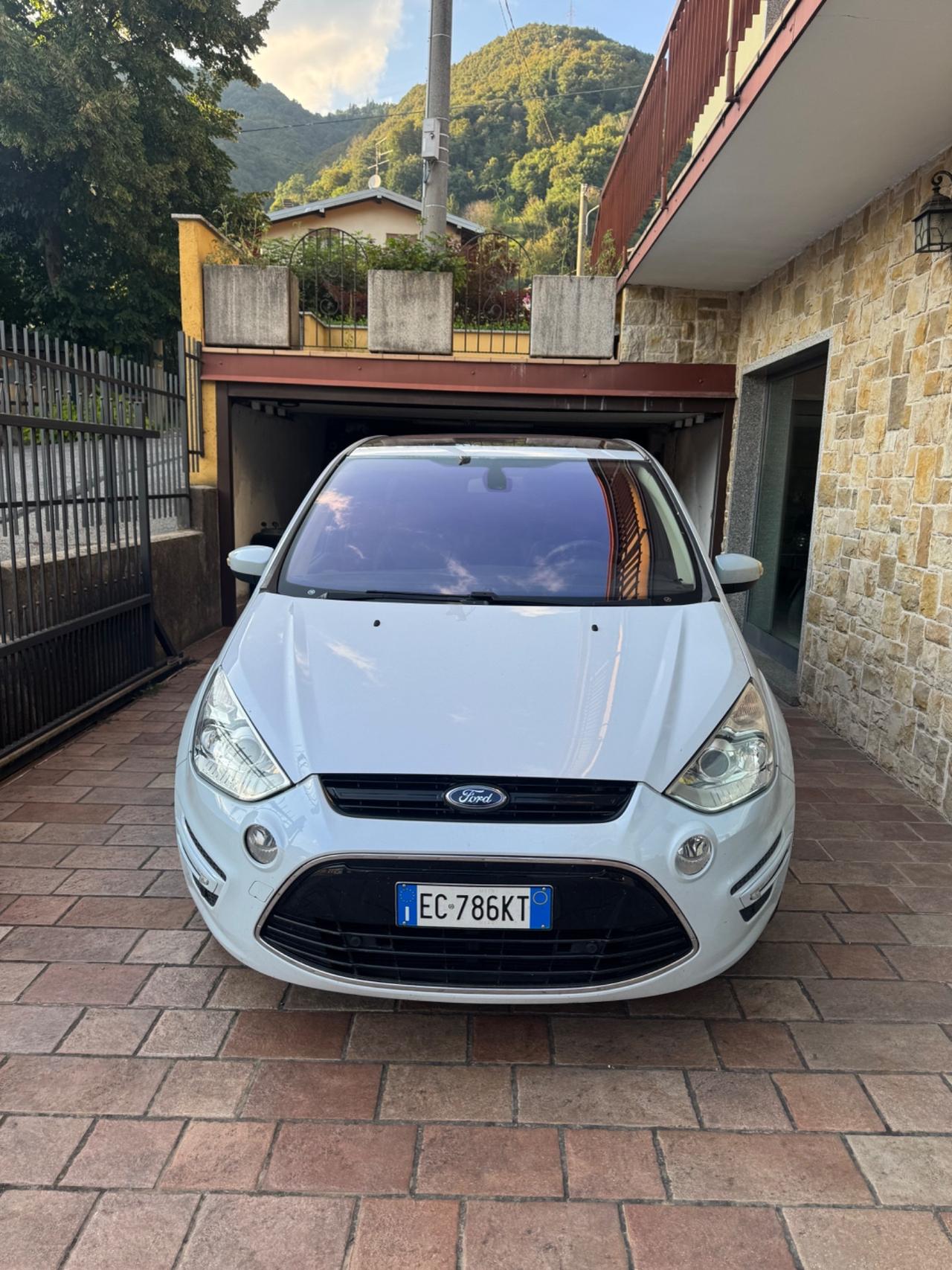 Ford S-Max 2.0 TDCi 163CV Titanium DPF