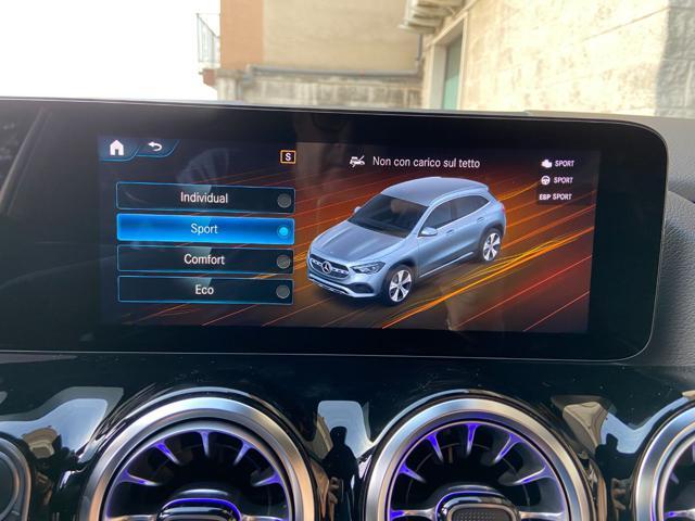 MERCEDES-BENZ GLA 200 d Automatic Sport Plus-LUCI AMBIENTE MULTICOLORE
