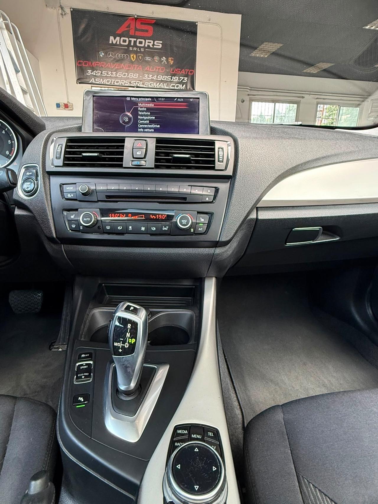 Bmw 118 118d 5p. Urban TETTO APRIBILE