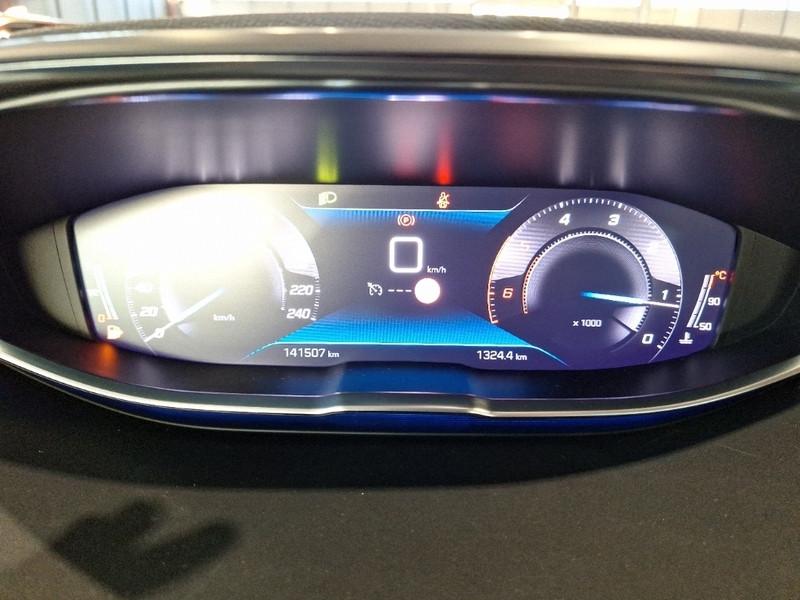 PEUGEOT 3008 BlueHDI 130 S/S Active Pack